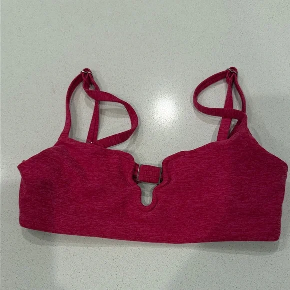 Bombshell Sportswear                                  Wave Wire bra + leggings 💗 - Picture 3 of 10